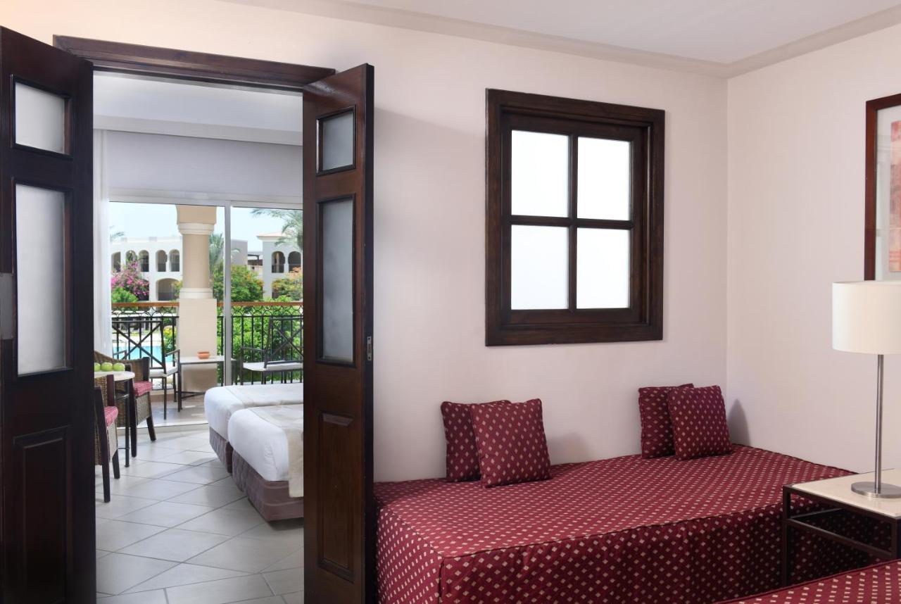Jaz Mirabel Resort Sharm El-Sheikh Exterior foto A room at the hotel